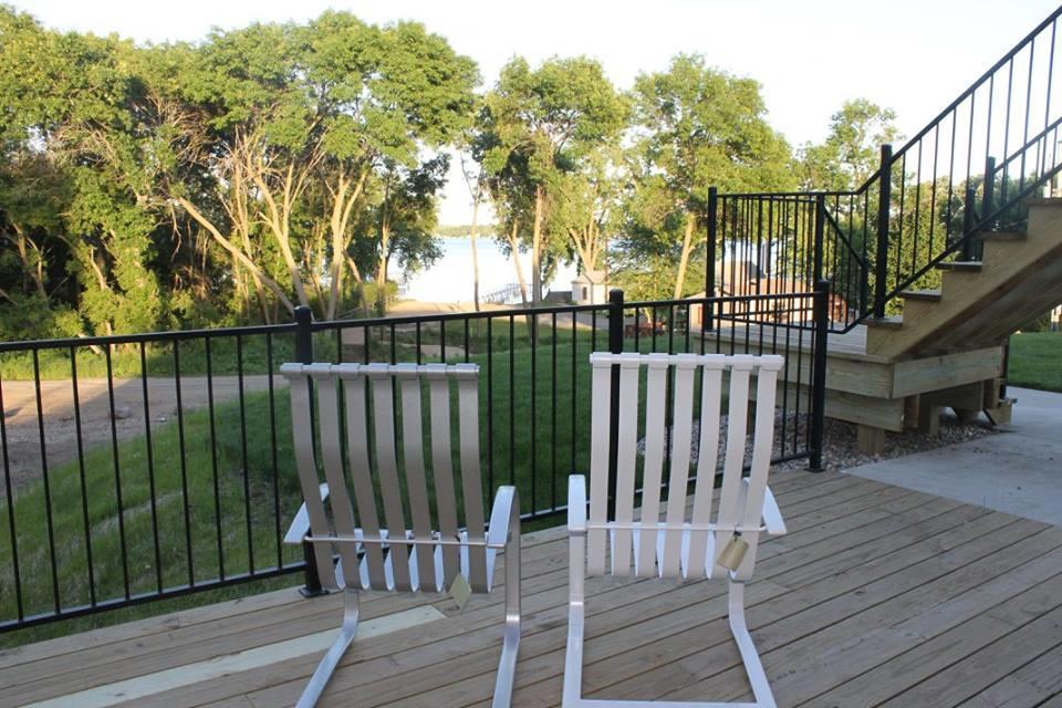 Okoboji Commons Hotel Exterior foto